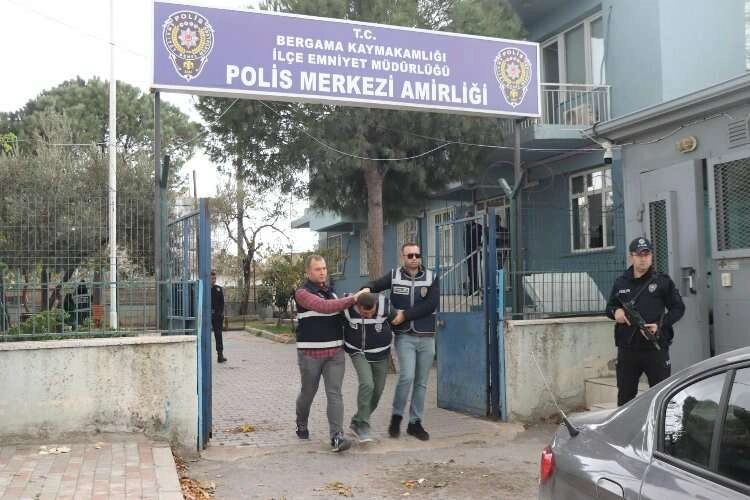 İzmir’de evinde ölü bulunan genç kadının katil zanlısı tutuklandı