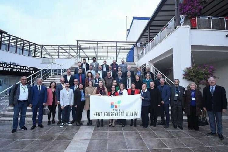 İzmir Kent Konseyleri Birliği Genel Kurulu toplantısı yapıldı haberinin görseli