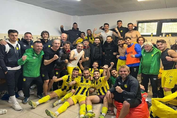 Alaçatıspor deplasmandan 3 puanla döndü haberinin görseli