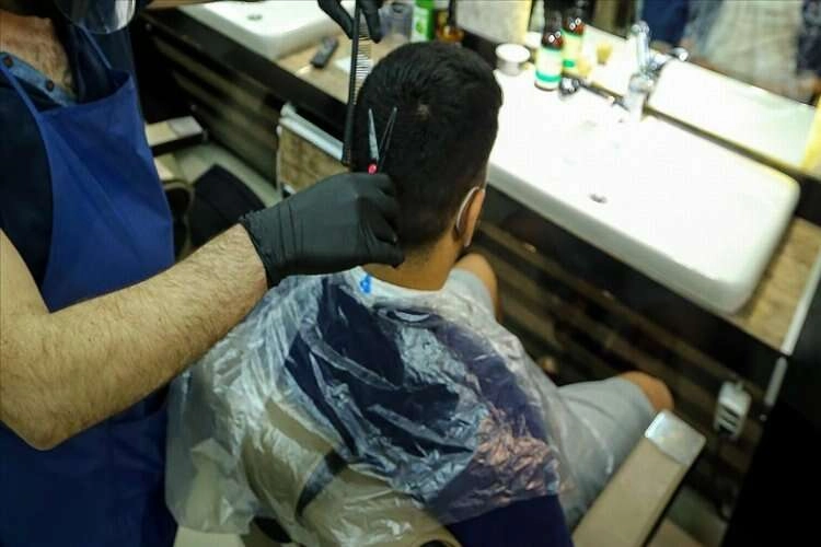 Kuaför ve güzellik uzmanlığında belgesiz çalışmaya son haberinin görseli