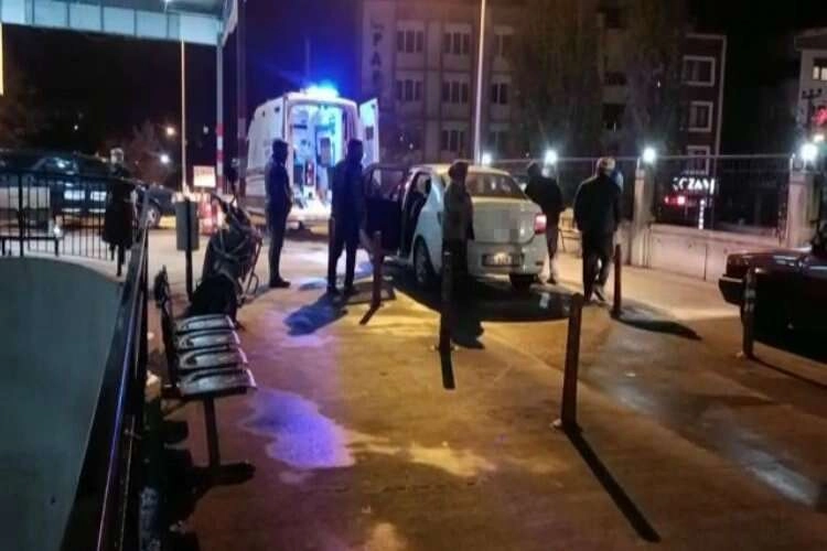 Yaşlı kadın çöken duvarın altında kalarak can verdi haberinin görseli