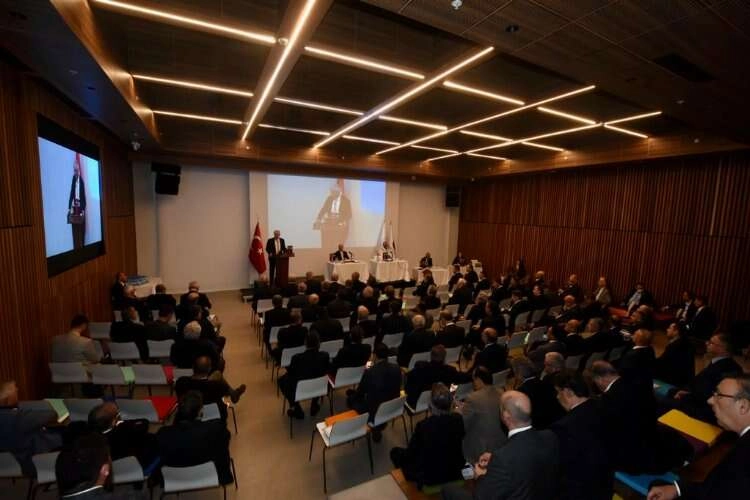 EYT’lilerin tazminatları  ihtarla alınabilir haberinin görseli