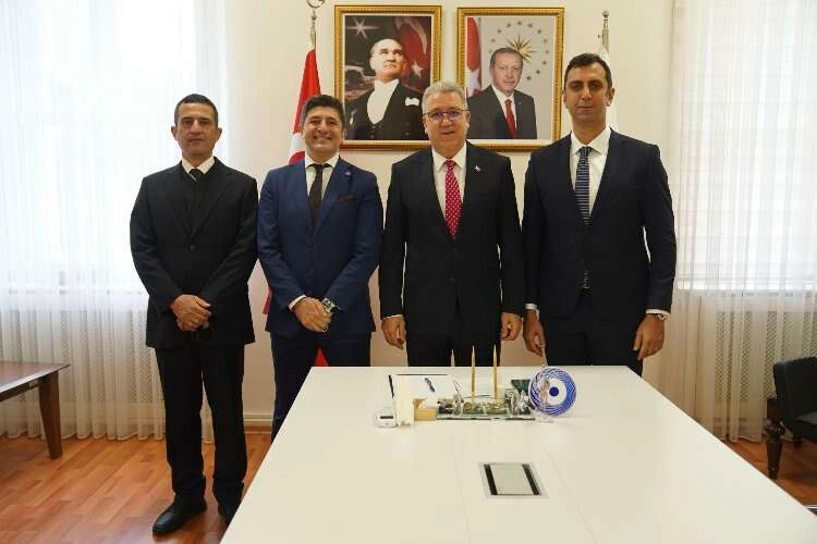 Ege Üniversitesi ile okullar el ele: Hedef daha güzel bir geleceğe haberinin görseli