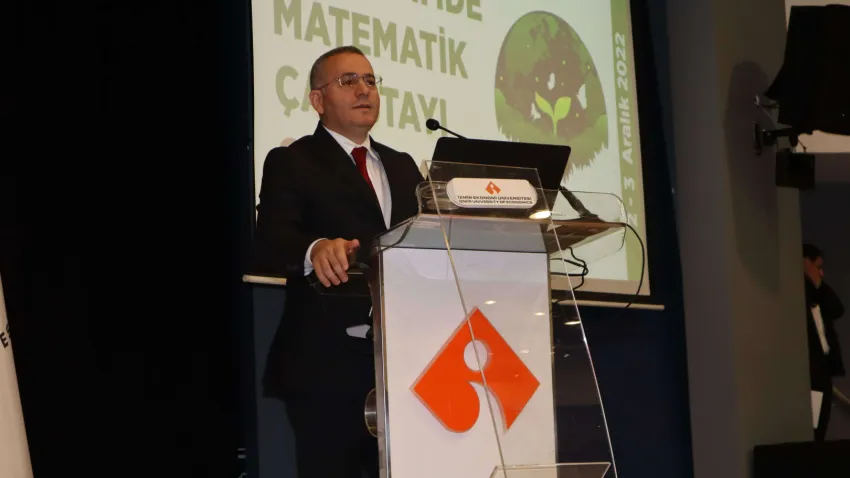 İzmir İl Milli Eğitim Müdür Yardımcısı Medet Ekşi