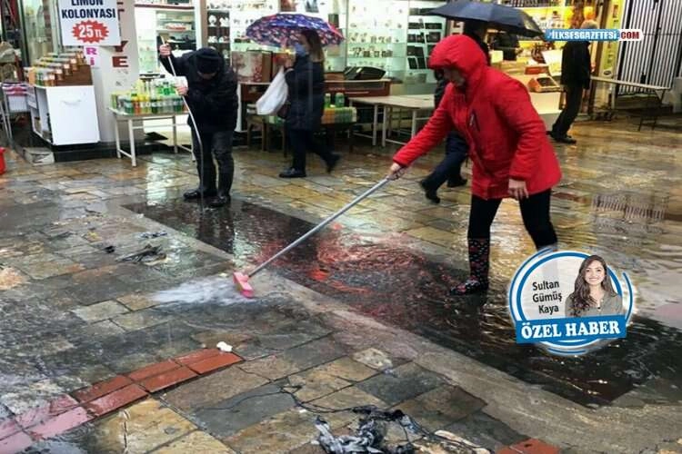 Yağsa dert yağmasa da dert: “Esnaf kendi işini kendi görüyor” haberinin görseli