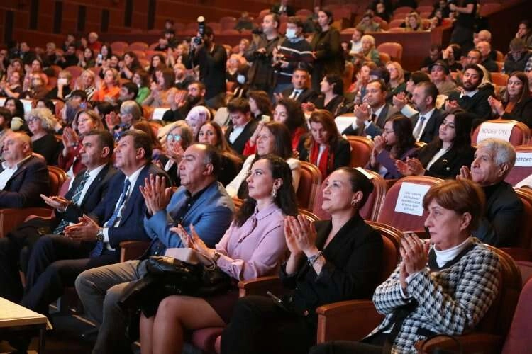 Selçuk Belediyesinin işçi kadınları güçlendiren projesine ödül haberinin görseli