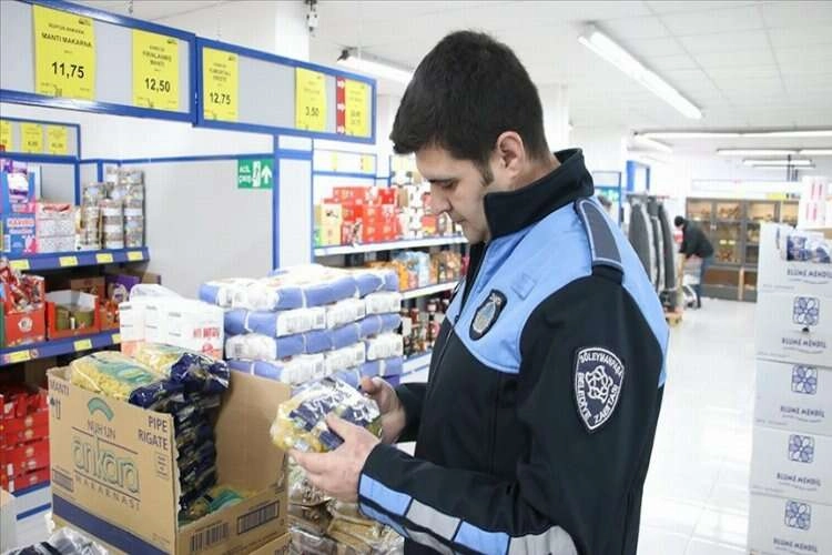 Zincir marketlerde fahiş fiyat denetimi yapıldı haberinin görseli