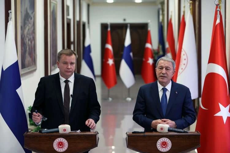 Bakan Akar: ABD’den somut adımlar bekliyoruz haberinin görseli