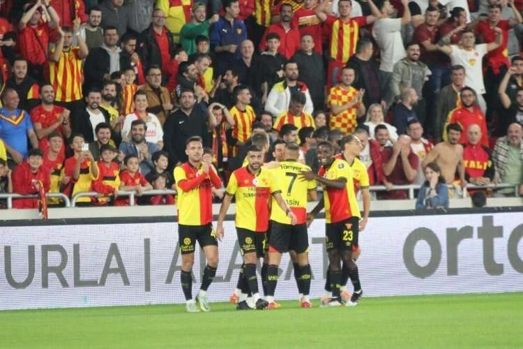 İzmir takımlarının, Spor Toto 1. Lig'de oynayacakları maçların hakemleri belli oldu haberinin görseli
