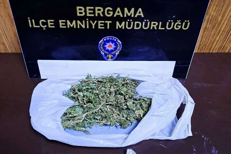 Cezaevi firarisi uyuşturucuyla yakalandı haberinin görseli