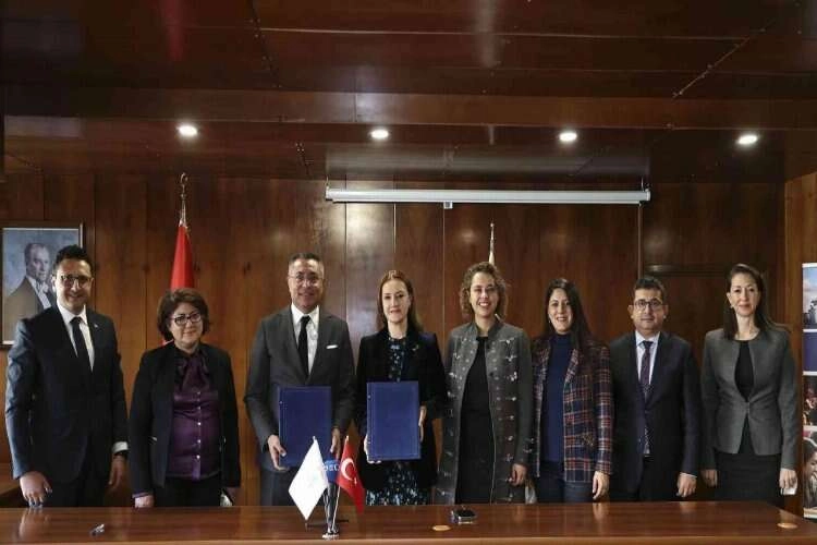 DEÜ’den kariyer gelişimine katkı sunacak protokol haberinin görseli