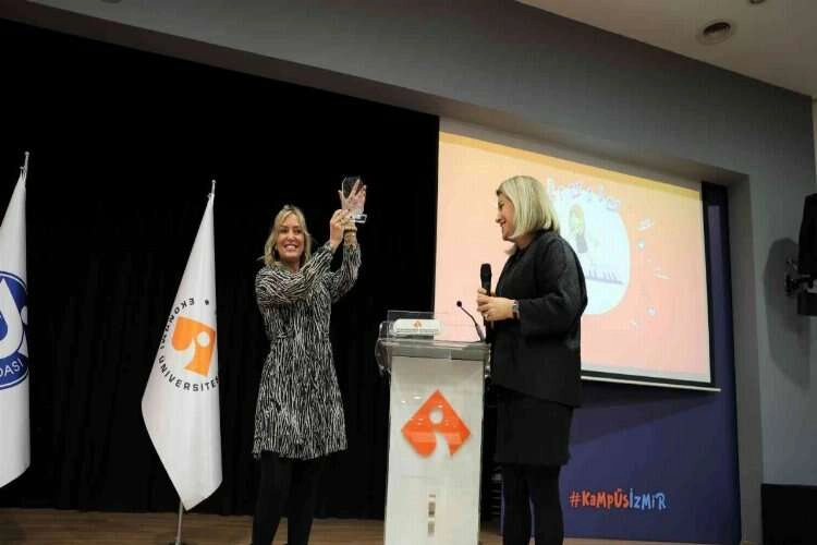 Saba Tümer ile ‘Kafayı Değiştir’ buluşması haberinin görseli