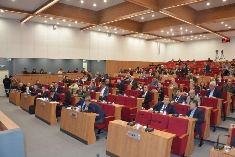 Büyükşehir meclisinde Grand Plaza tartışması haberinin görseli