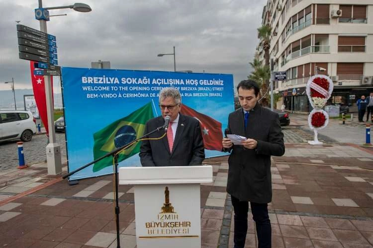 Brezilya Sokağı açıldı haberinin görseli
