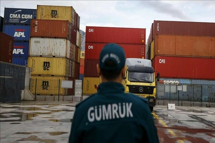Gümrük ceza tutarları ve fazla çalışma ücretleri yeniden belirlendi haberinin görseli