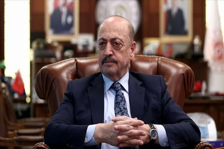 Bakan Bilgin: Salı günü asgari ücretin müzakeresinde uzlaşmaya varacağız haberinin görseli