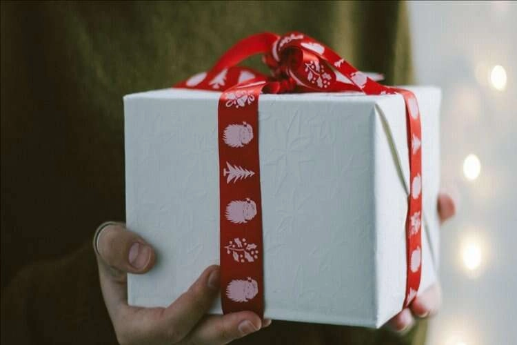 Yurt dışından Noel ve yılbaşı hediyesi talebinde yüzde 50 artış haberinin görseli