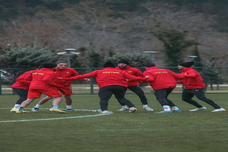 Göztepe’de gözler lige çevrildi haberinin görseli
