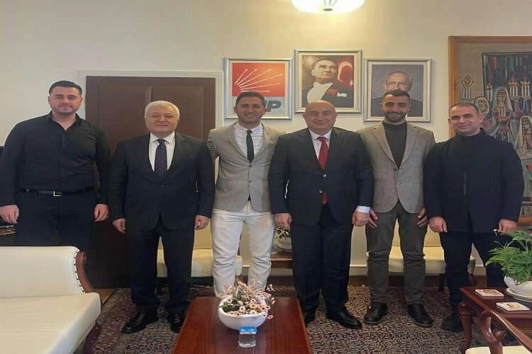 Kazım Yevimli TBMM CHP Grup Toplantısı’na katıldı haberinin görseli