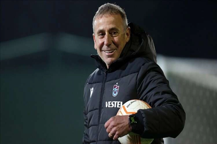 Trabzonspor Abdullah Avcı ile büyük maçları kaybetmiyor haberinin görseli