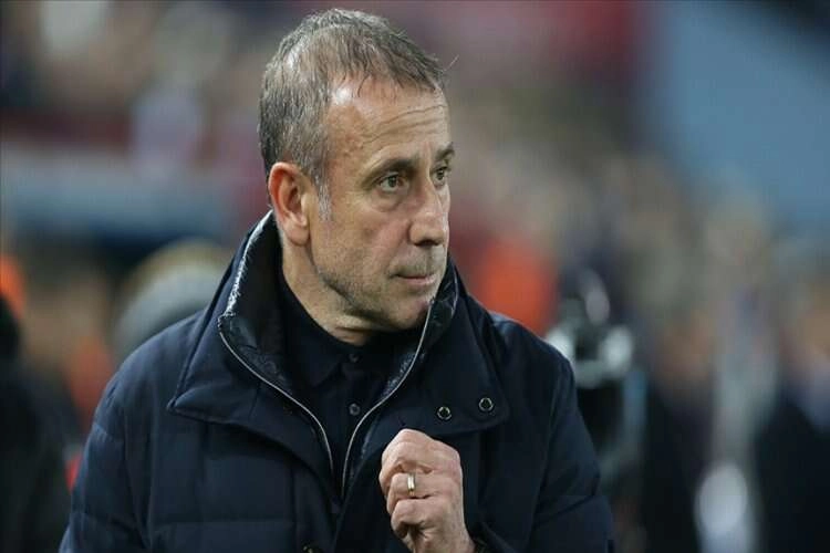 Trabzonspor, Abdullah Avcı yönetiminde iddiasını kaybetmiyor haberinin görseli