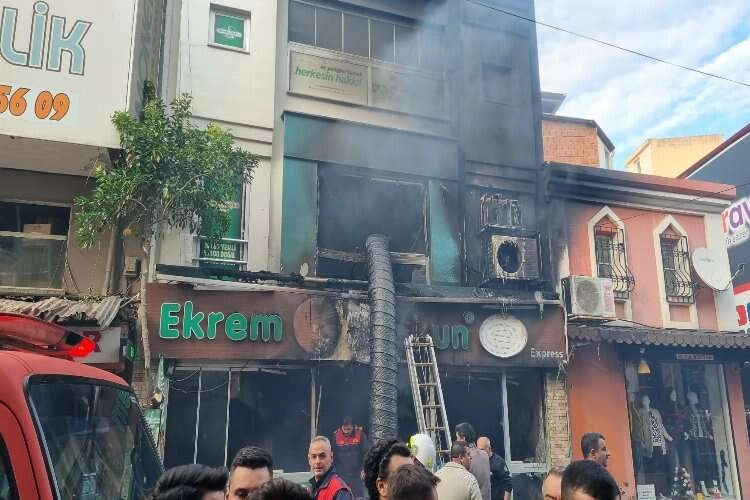 Aydın'da bir restorandaki patlamada 7 kişi öldü, 5 kişi yaralandı haberinin görseli