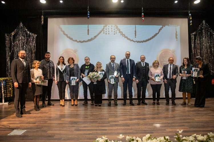 İzmir’in Enleri ödülleri sahiplerini buldu haberinin görseli