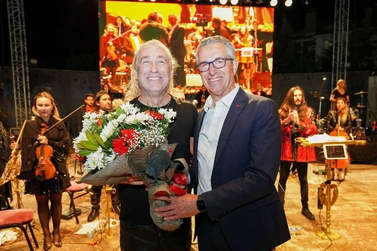 Gaziemirliler sanat dolu bir yıl yaşadı haberinin görseli