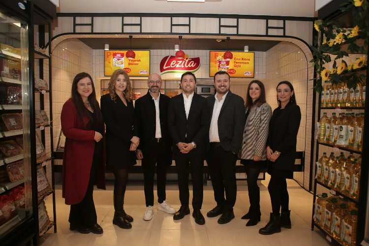 Lezita’nın İlk Konsept Mağazası İzmir’de Açıldı haberinin görseli