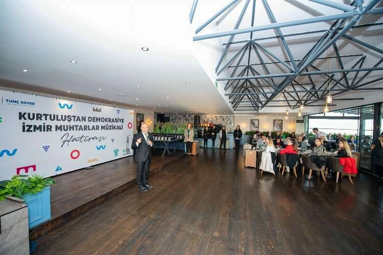 İzmir’in muhtarları turneye çıkıyor haberinin görseli
