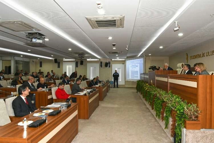 Karabağlar Belediye Meclisi'nin ocak ayı ikinci toplantısı yapıldı. haberinin görseli