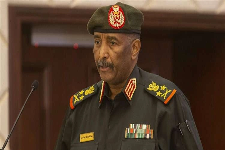 Sudan ordusu, siyasetten çekileceklerini ve seçimle gelen otoriteye tabi olacaklarını bildirdi haberinin görseli