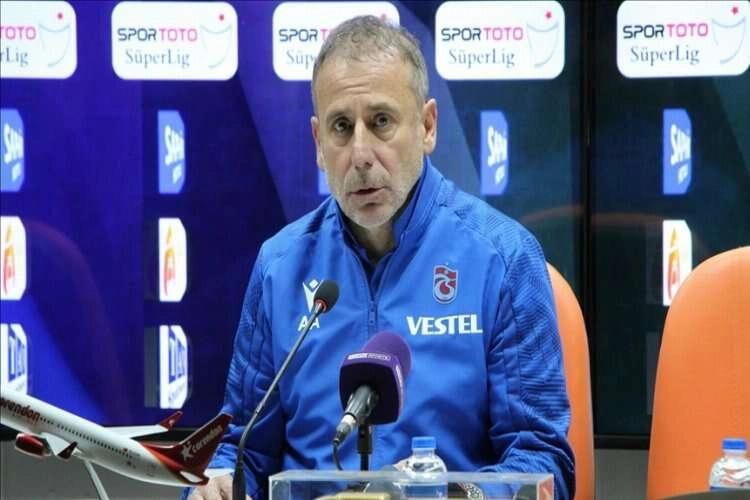 Trabzonspor Teknik Direktörü Abdullah Avcı: Oyundan koptuk, bu çok sağlıklı durum değil haberinin görseli