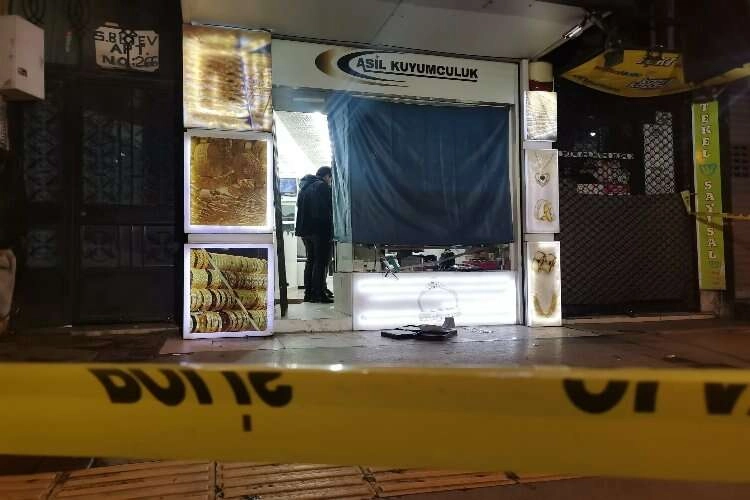 İzmir’de kuyumcu soygunu haberinin görseli