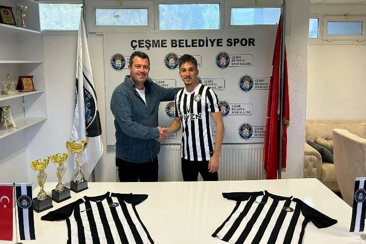 Furkan Çelik Çeşme Belediyespor'da haberinin görseli