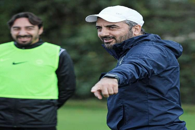 Genç oyuncular Sinan Kaloğlu'nu mutlu etti haberinin görseli