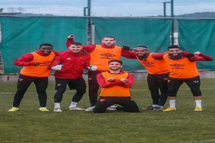 Göztepe- Sakaryaspor maçının hazırlıkları devam ediyor haberinin görseli