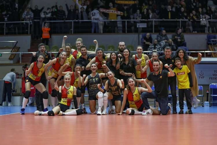 Göztepe Voleybol, kritik virajda haberinin görseli