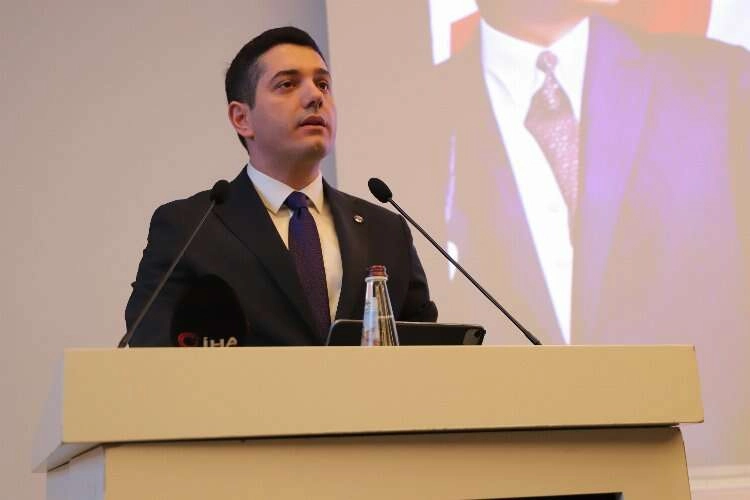 Yelkenbiçer güven tazeledi haberinin görseli