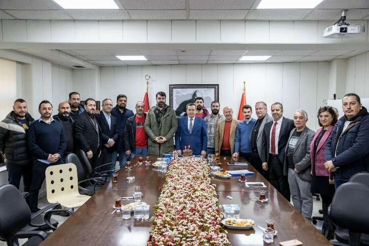 Konak’ta işçi enflasyona ezilmedi haberinin görseli