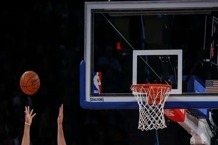 NBA'de Blazers 5 maç sonra kazandı haberinin görseli