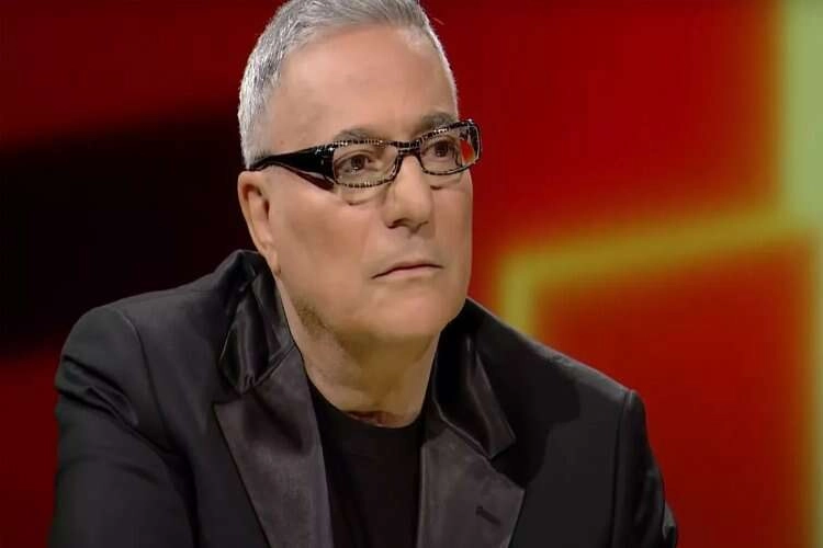 Mehmet Ali Erbil hastaneye kaldırıldı haberinin görseli