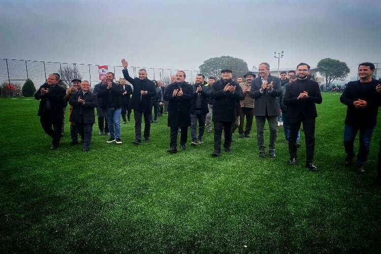 Halilbeyli yeni futbol sahasına kavuştu haberinin görseli