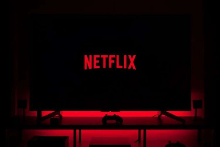 Netflix abonelik ücretlerine zam geldi haberinin görseli