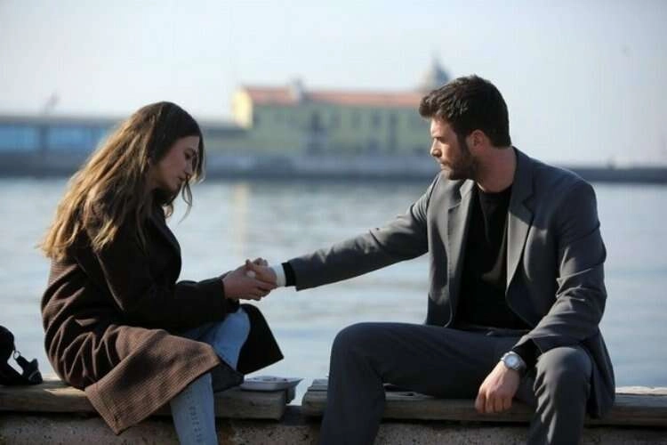 “Aile” dizisinin çekimleri İzmir’de yapılıyor haberinin görseli