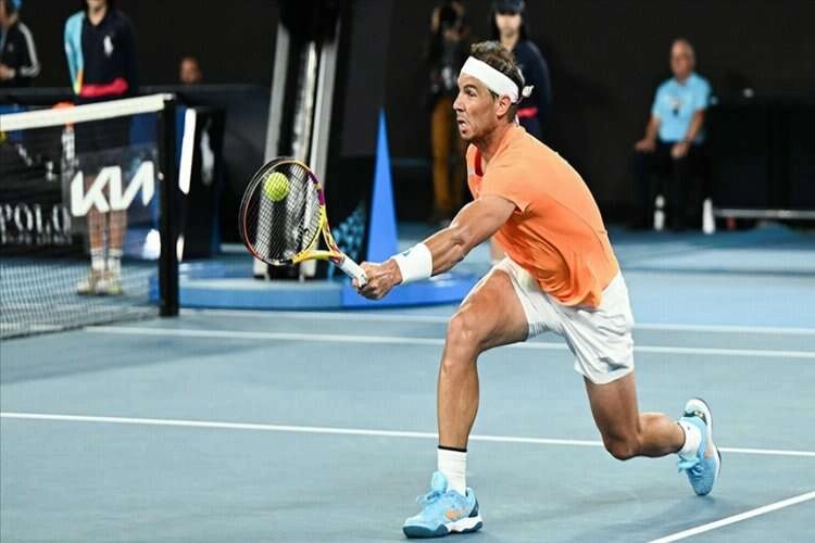 Nadal, 6-8 hafta kortlardan uzak kalacak haberinin görseli