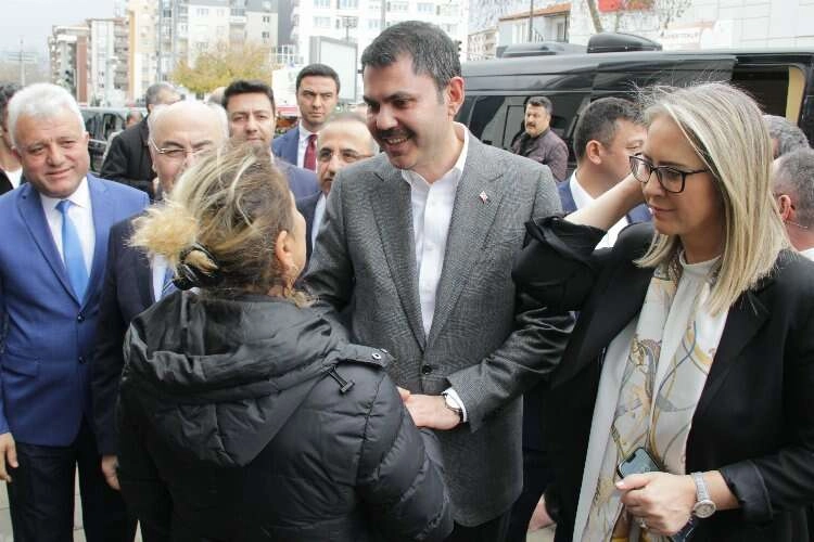 Bakan Kurum’a konut teşekkürü haberinin görseli