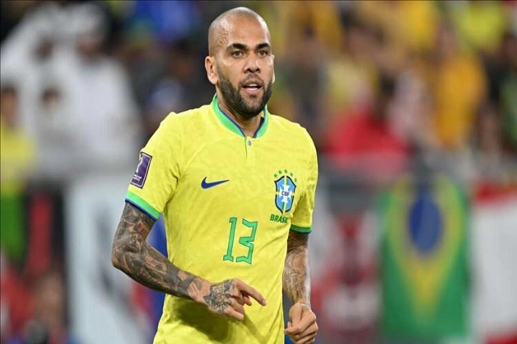 Dani Alves cinsel taciz suçlamasıyla gözaltına alındı haberinin görseli