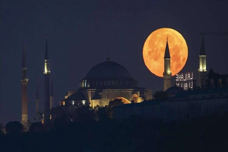 Mukaddes üç aylar 23 Ocak'ta başlayacak haberinin görseli