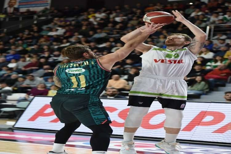 Pınar Karşıyaka, deplasmanda yine kayıp haberinin görseli